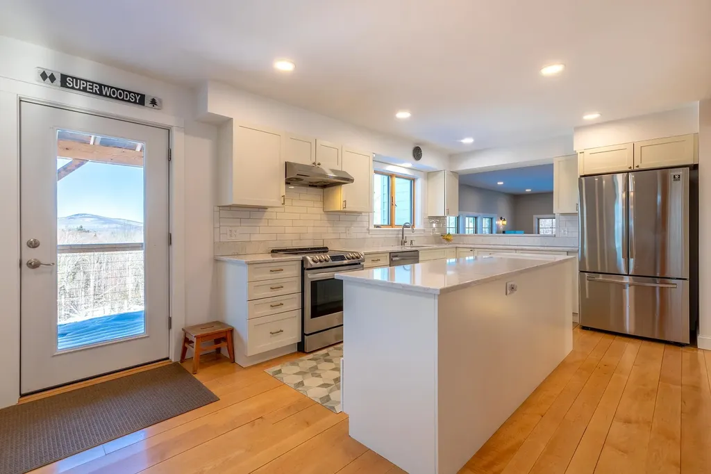 2734 Healdville Road Mount Holly VT 05730