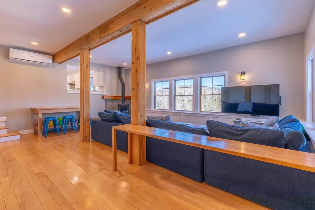 2734 Healdville Road Mount Holly VT 05730