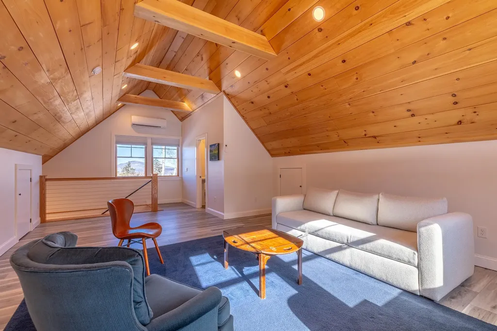 2734 Healdville Road Mount Holly VT 05730