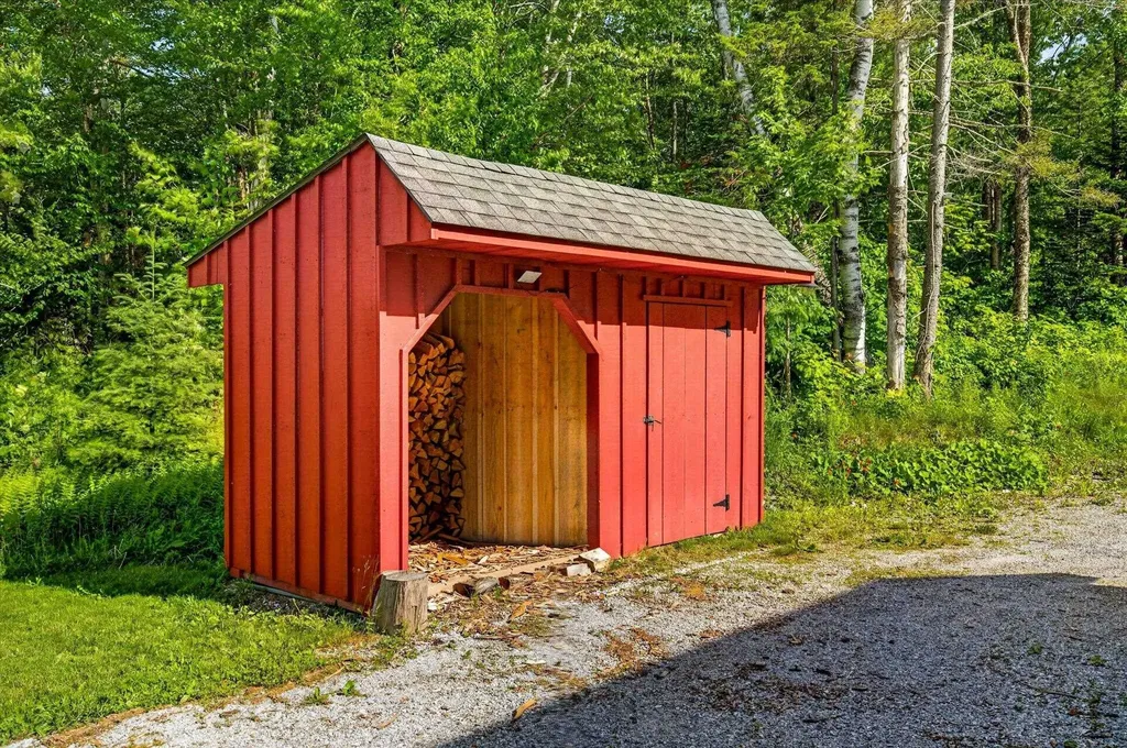 2734 Healdville Road Mount Holly VT 05730