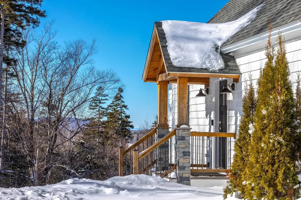 2734 Healdville Road Mount Holly VT 05730