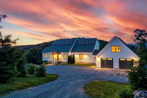 2734 Healdville Road Mount Holly VT 05730