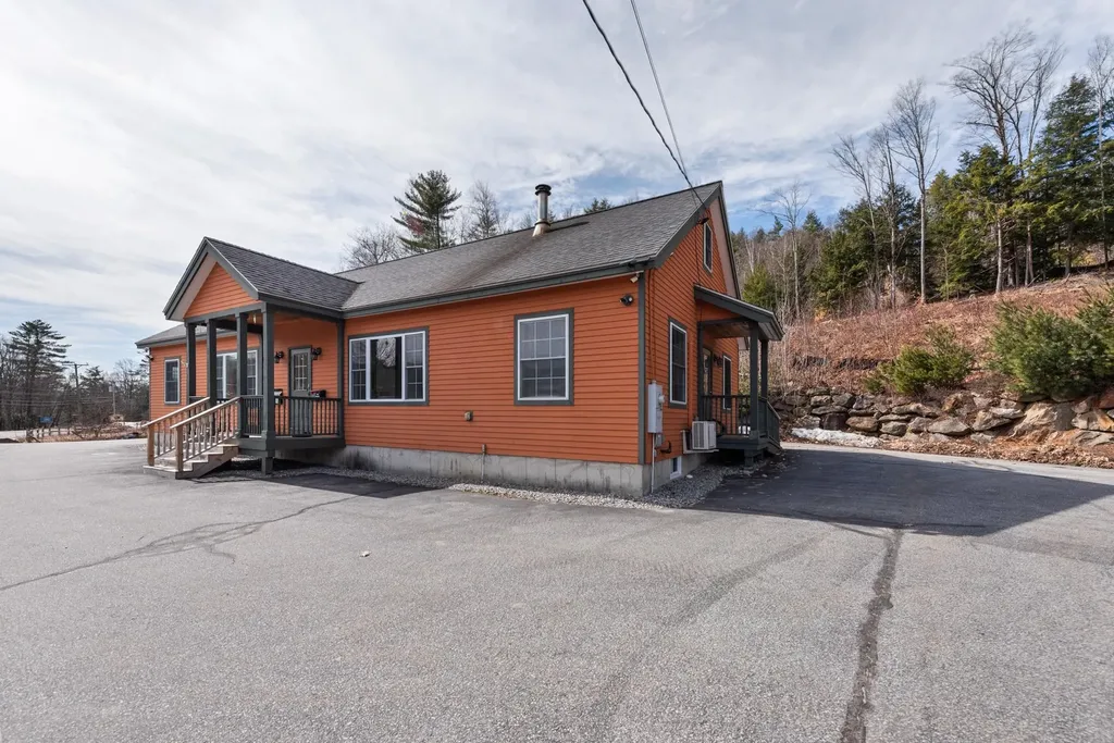 399 Nh Route 49 Campton NH 03223