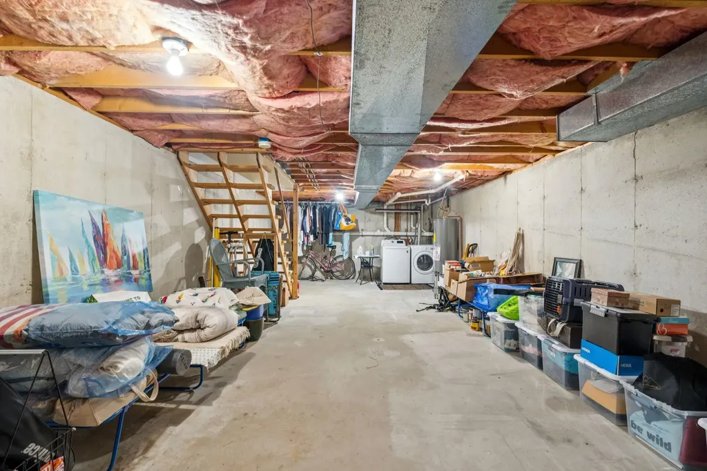 44 Glengarry Drive Stratham NH 03885