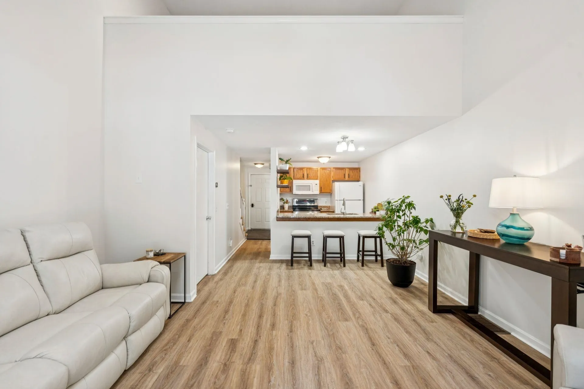 44 Glengarry Drive Stratham NH 03885