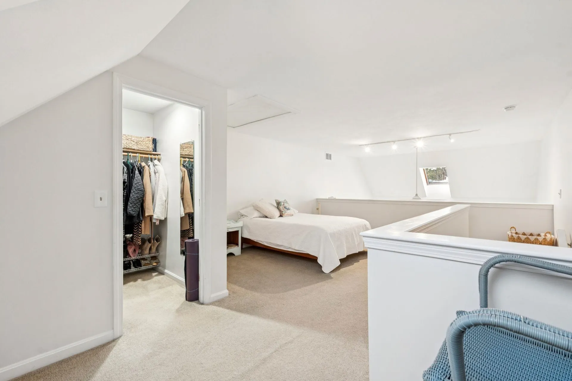 44 Glengarry Drive Stratham NH 03885