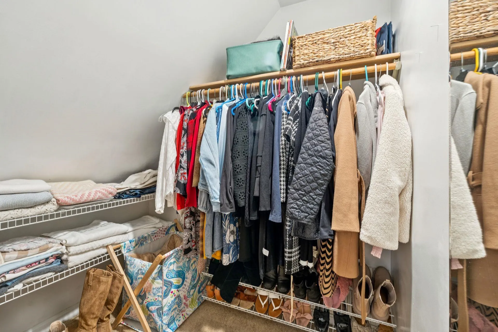 44 Glengarry Drive Stratham NH 03885