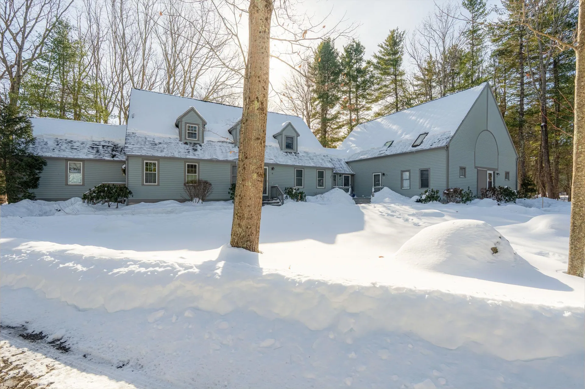 44 Glengarry Drive Stratham NH 03885