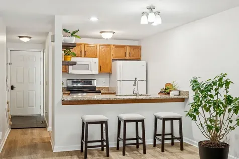 44 Glengarry Drive Stratham NH 03885