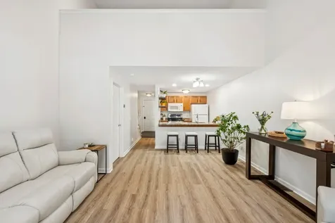 44 Glengarry Drive Stratham NH 03885