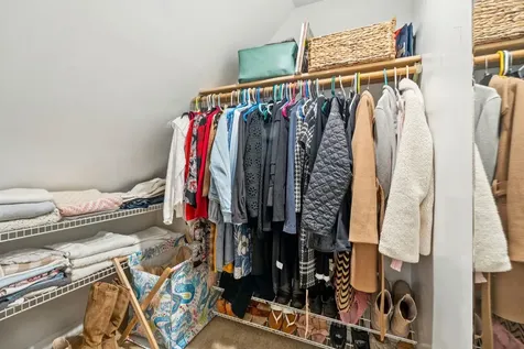 44 Glengarry Drive Stratham NH 03885