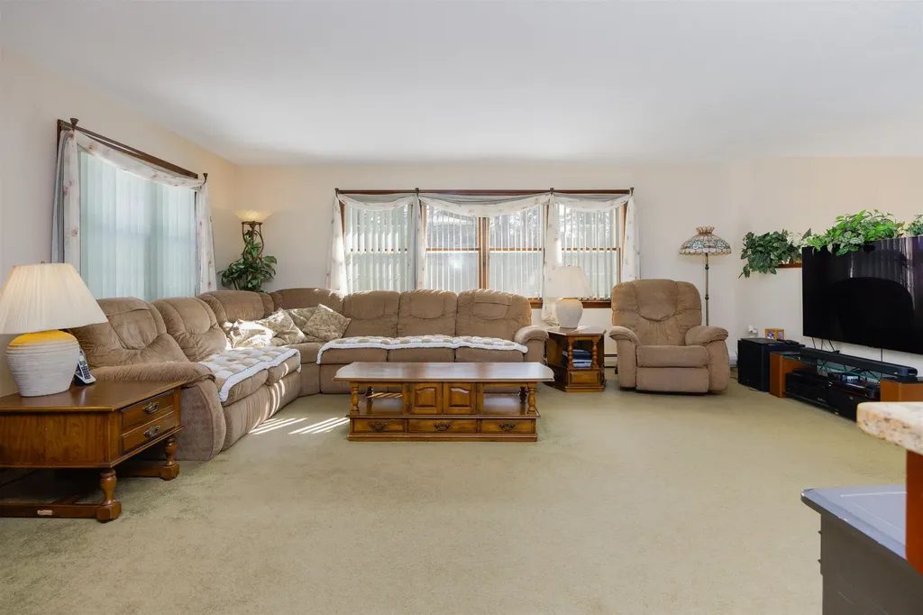 709 Unity Springs Road Unity NH 03773