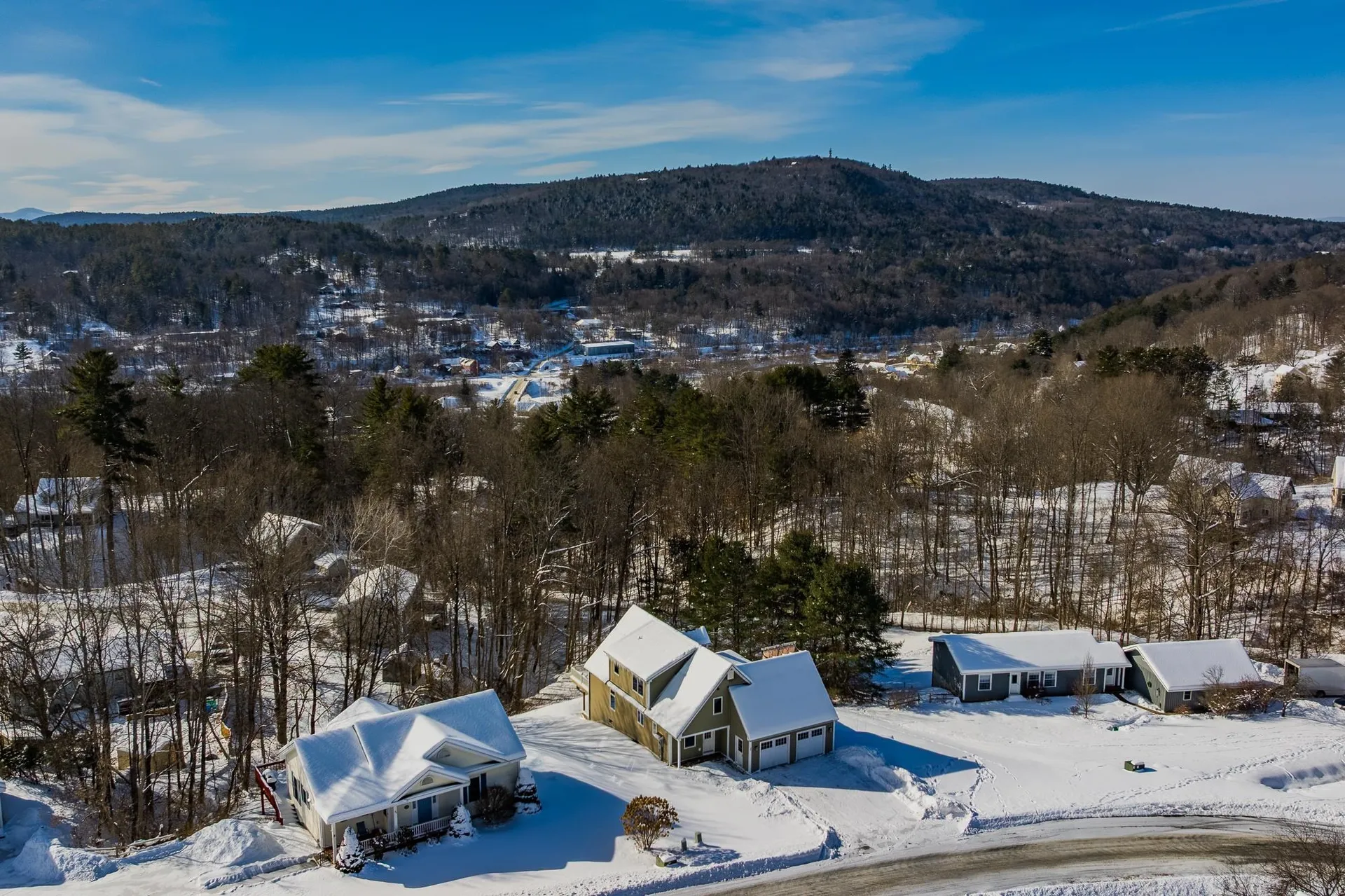 38 Ozzy Lane Hartford VT 05001