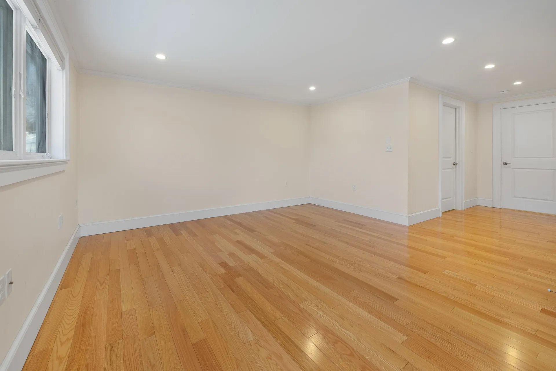 38 Ozzy Lane Hartford VT 05001