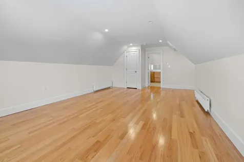 38 Ozzy Lane Hartford VT 05001