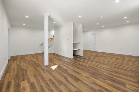 38 Ozzy Lane Hartford VT 05001