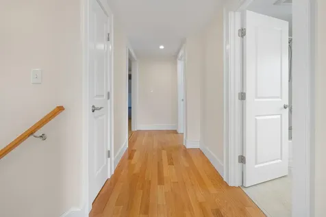 38 Ozzy Lane Hartford VT 05001