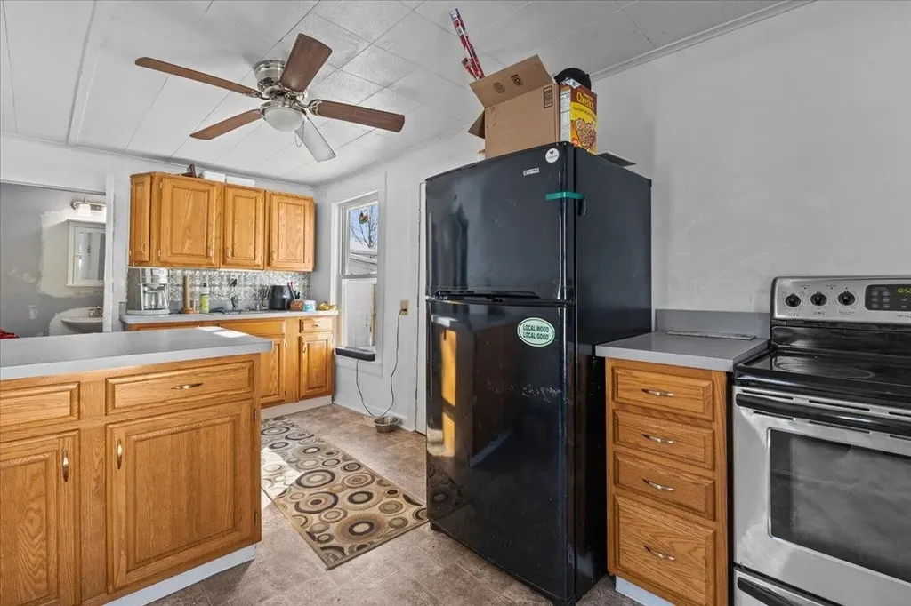 10-12 Lamoille Terrace Milton VT 05468