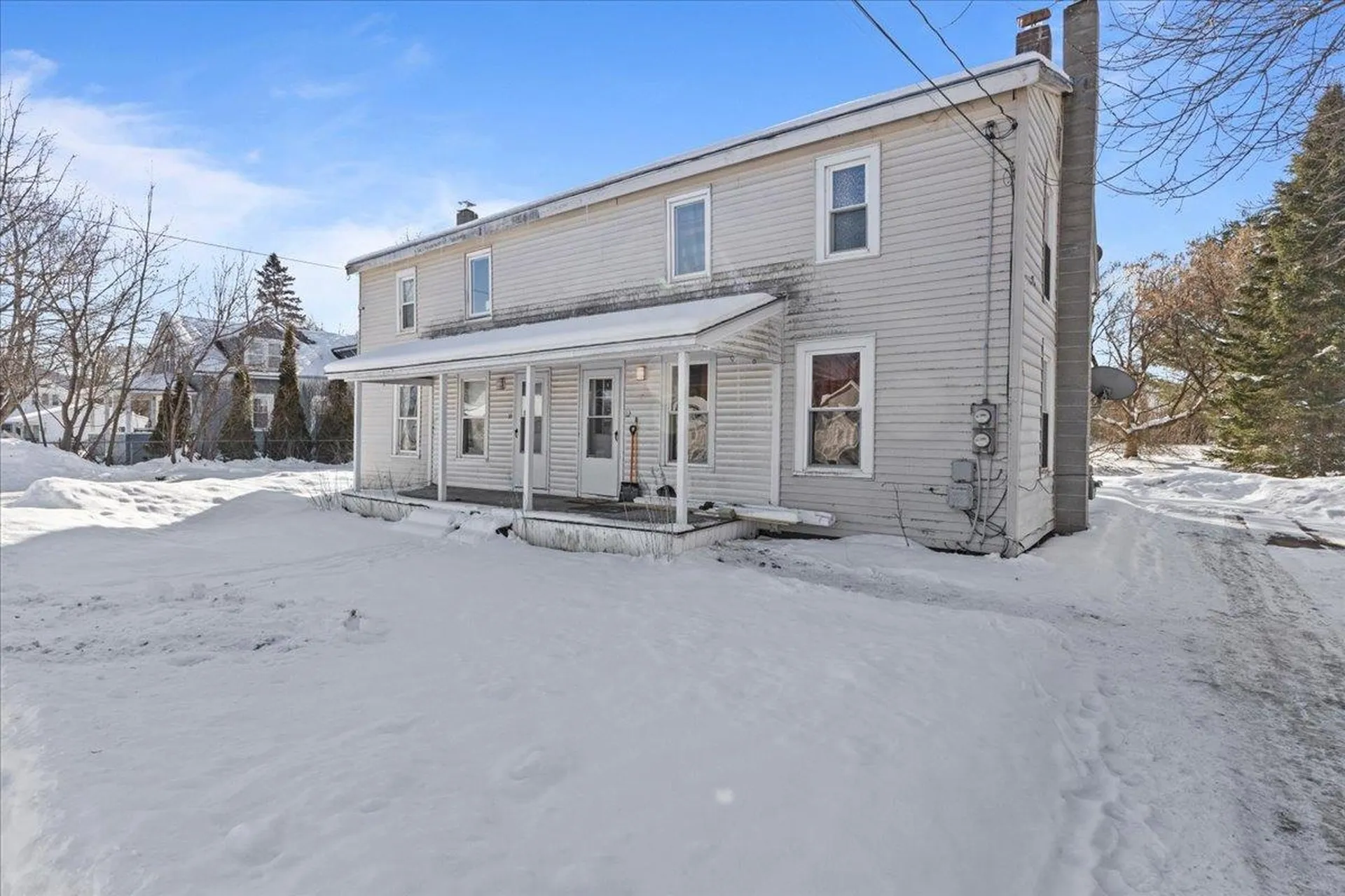10-12 Lamoille Terrace Milton VT 05468
