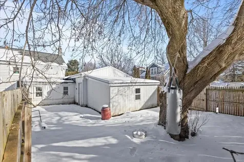 10-12 Lamoille Terrace Milton VT 05468