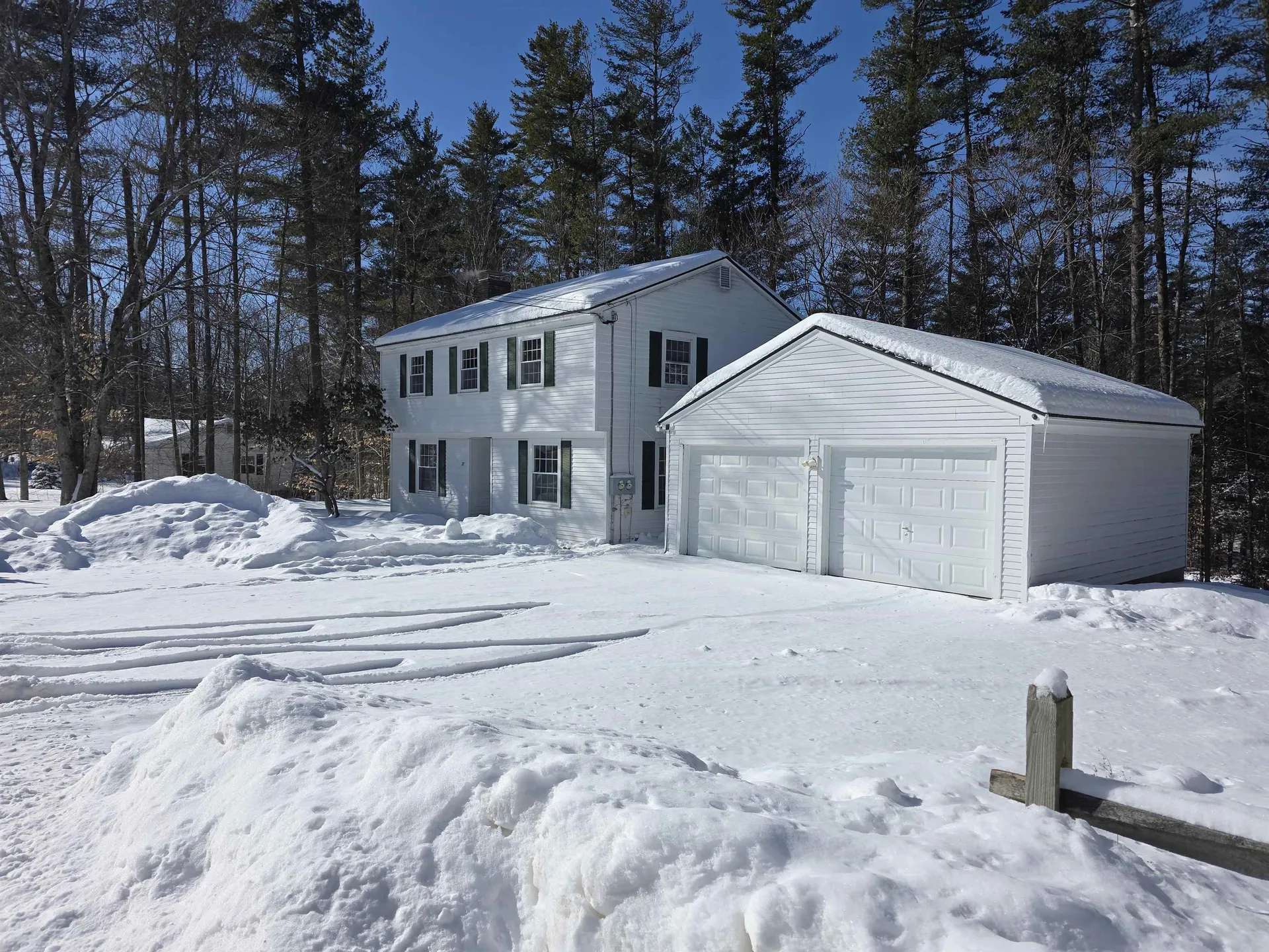 27 Webb Road Peterborough NH 03458