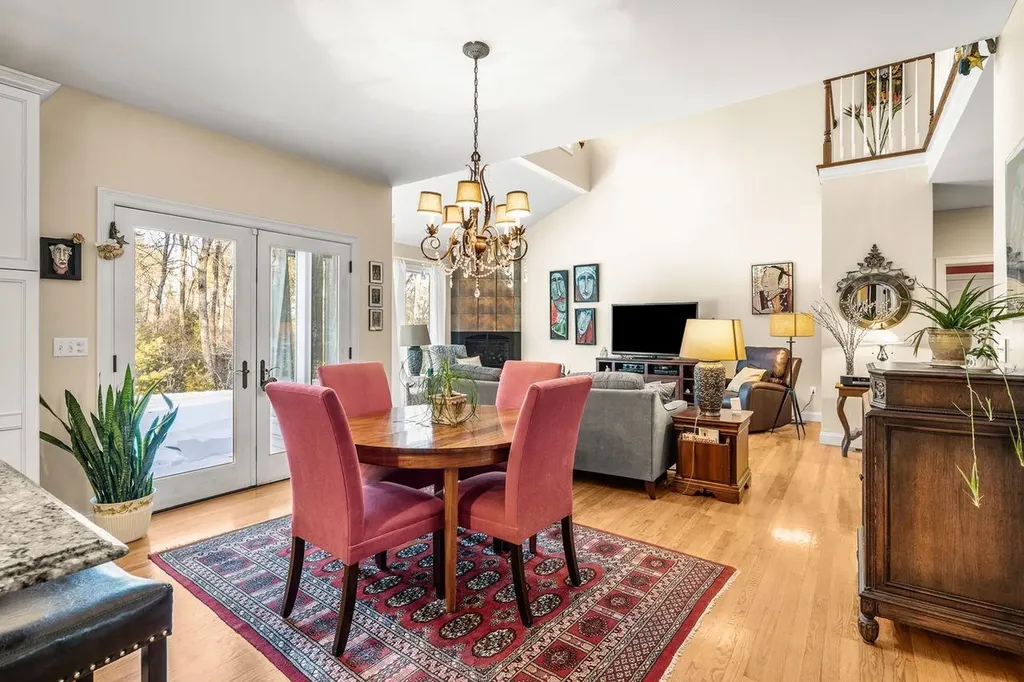 3 Winterberry Road Brookline NH 03033