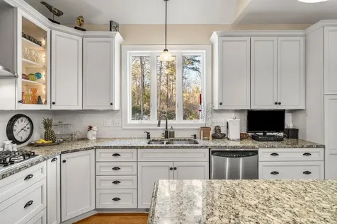 3 Winterberry Road Brookline NH 03033