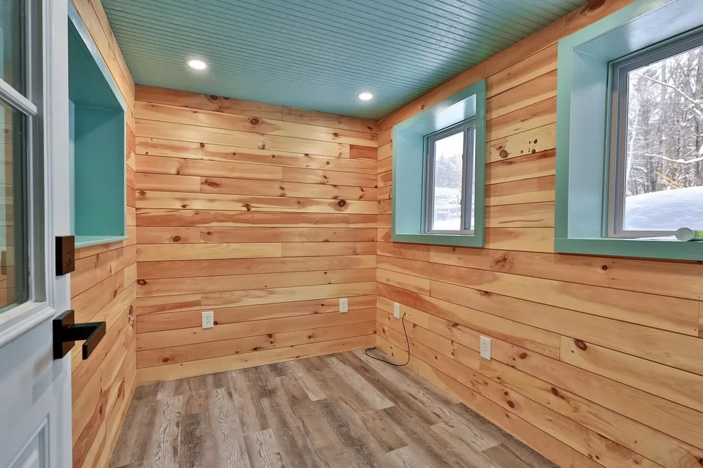 3078 North Hollow Road Rochester VT 05767