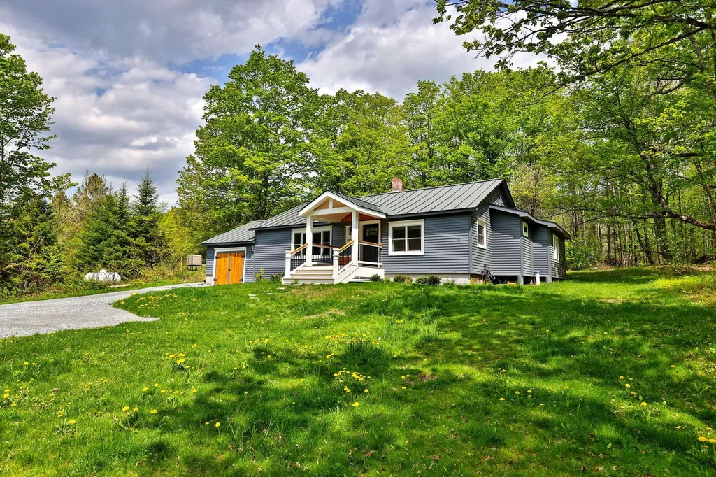3078 North Hollow Road Rochester VT 05767