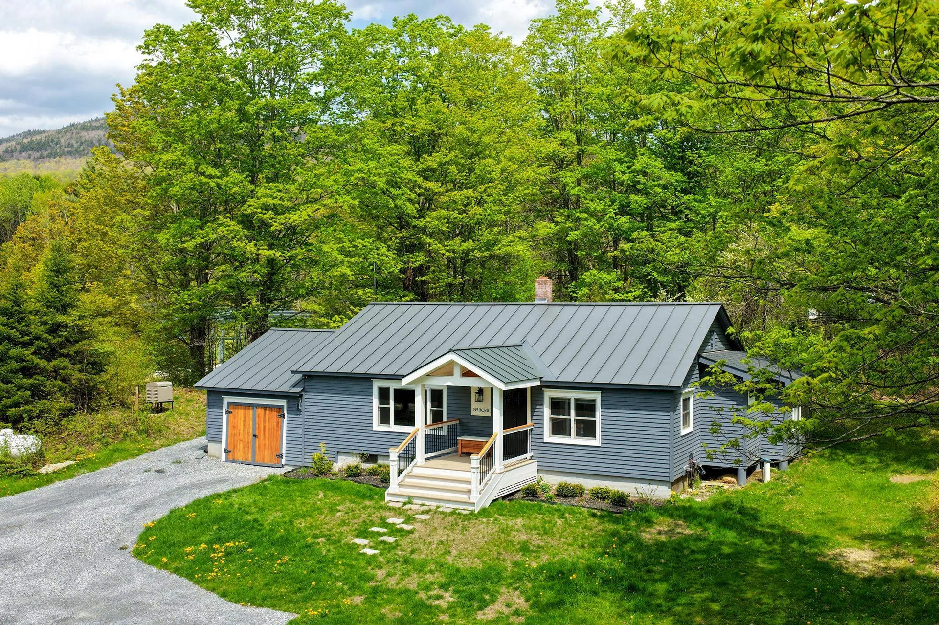 Rochester VT, 3078 North Hollow Road