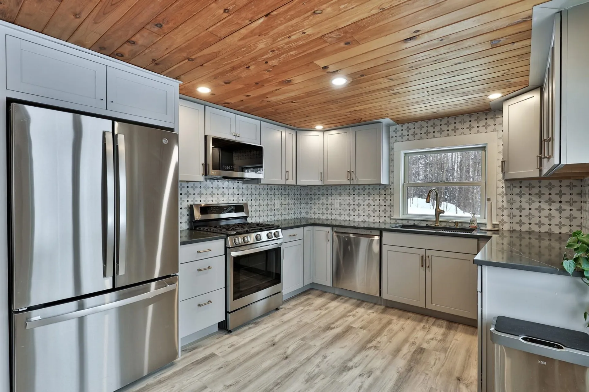 3078 North Hollow Road Rochester VT 05767