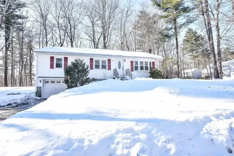 7 Birch Lane Atkinson NH 03811