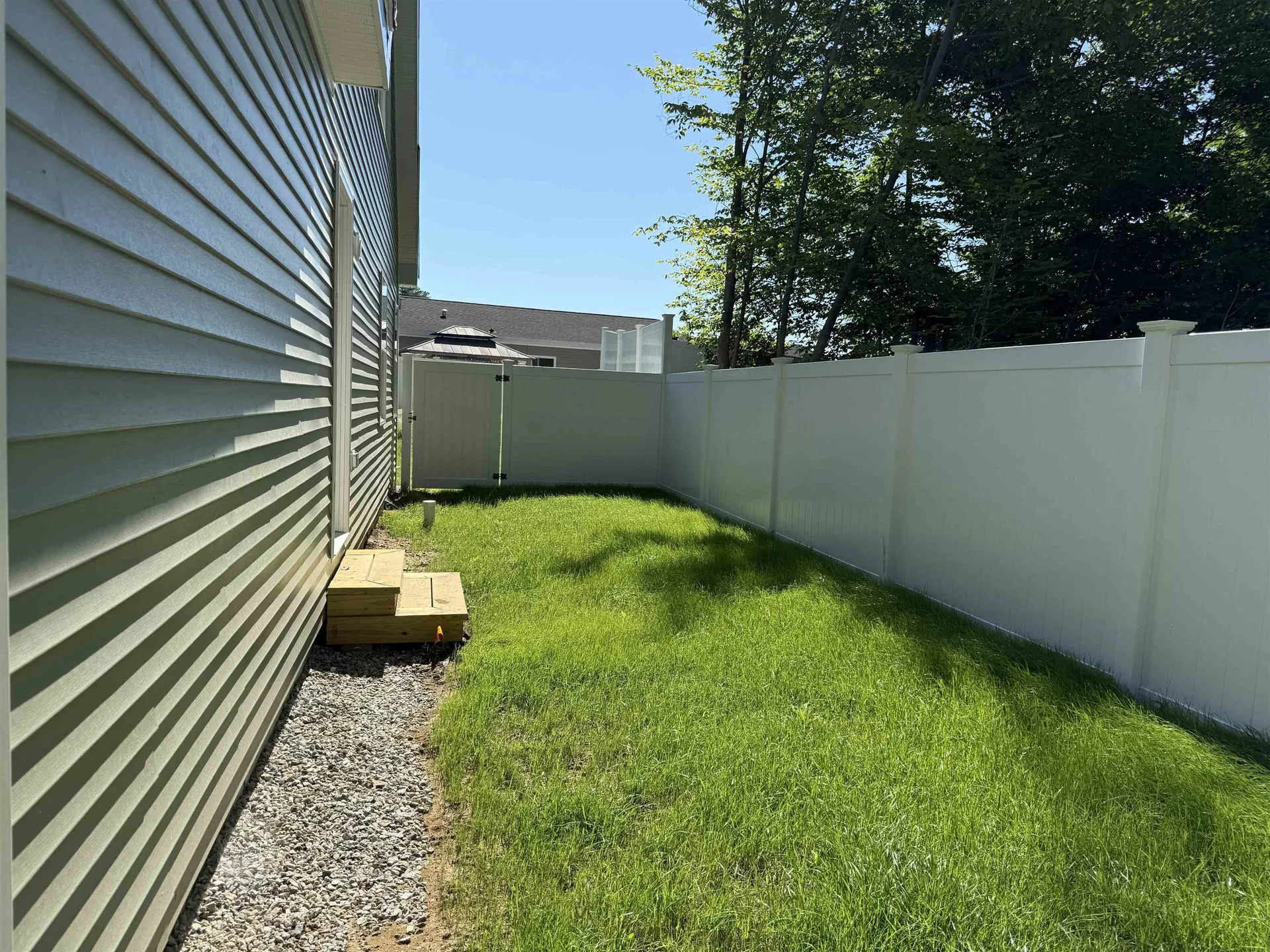 27A Woodland Way Plymouth NH 03264