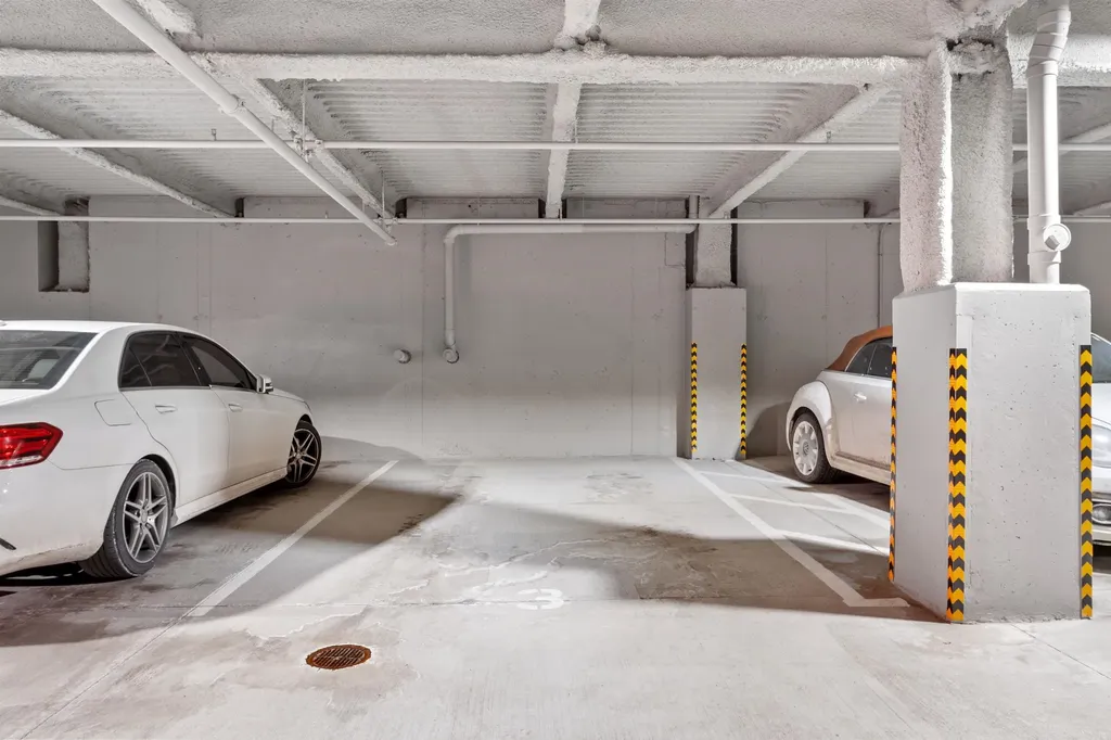 18 Artisan Drive Salem NH 03079-5034