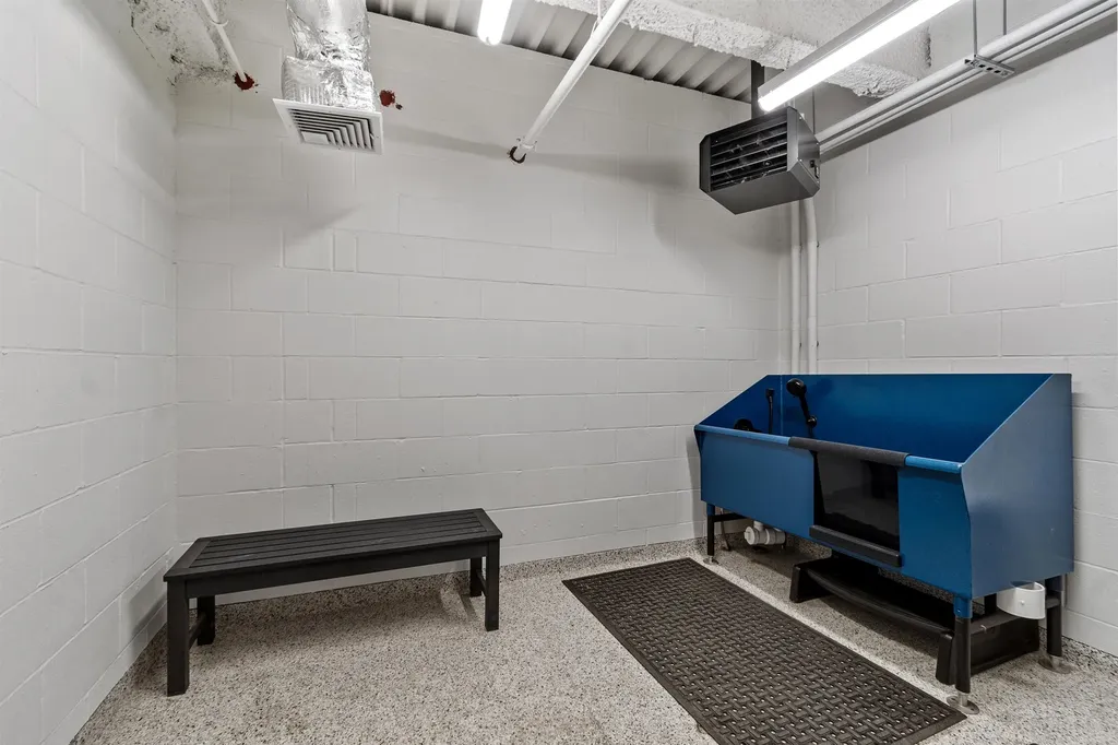 18 Artisan Drive Salem NH 03079-5034