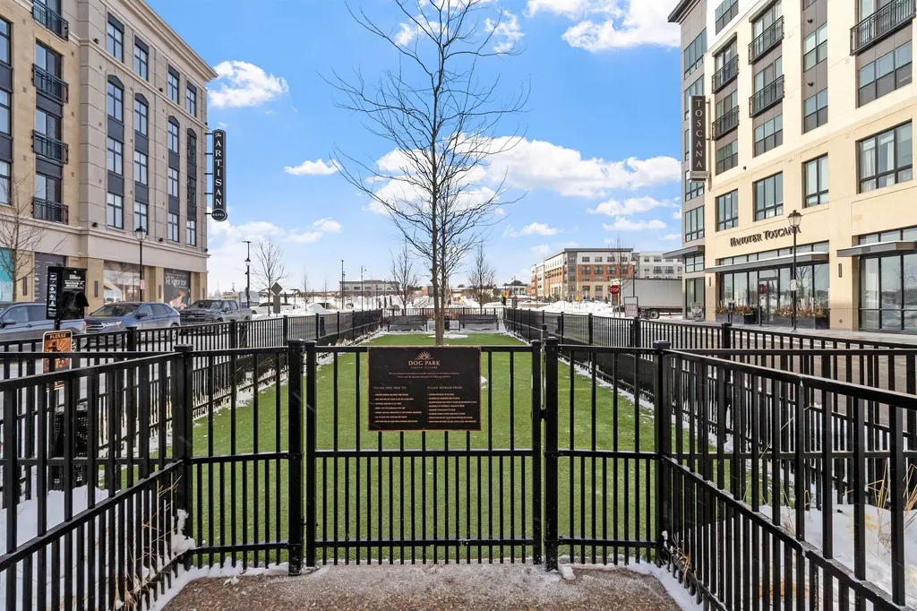 18 Artisan Drive Salem NH 03079-5034