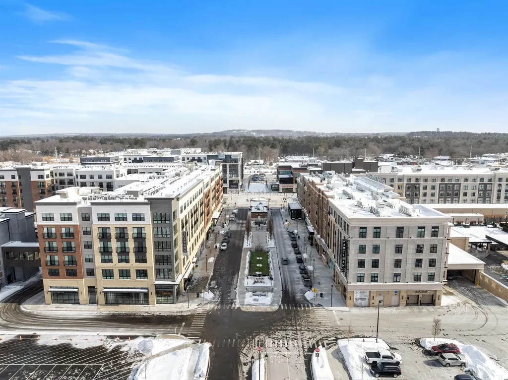 18 Artisan Drive Salem NH 03079-5034