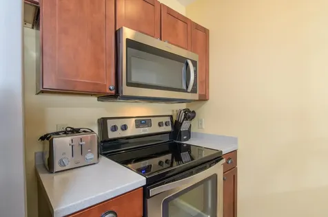 371/373 Qtr. I I I Jackson Gore Inn Ludlow VT 05149