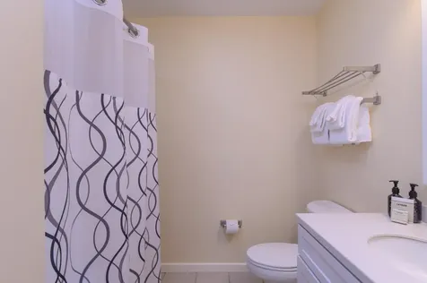 371/373 Qtr. I I I Jackson Gore Inn Ludlow VT 05149