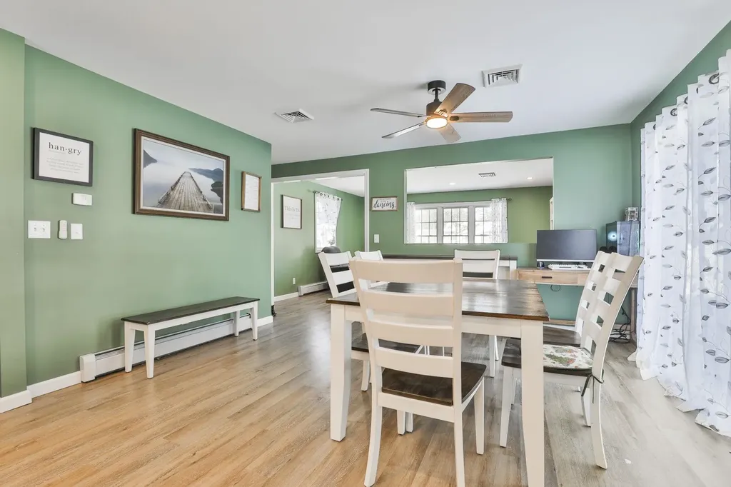 668 West Hollis Street Nashua NH 03062