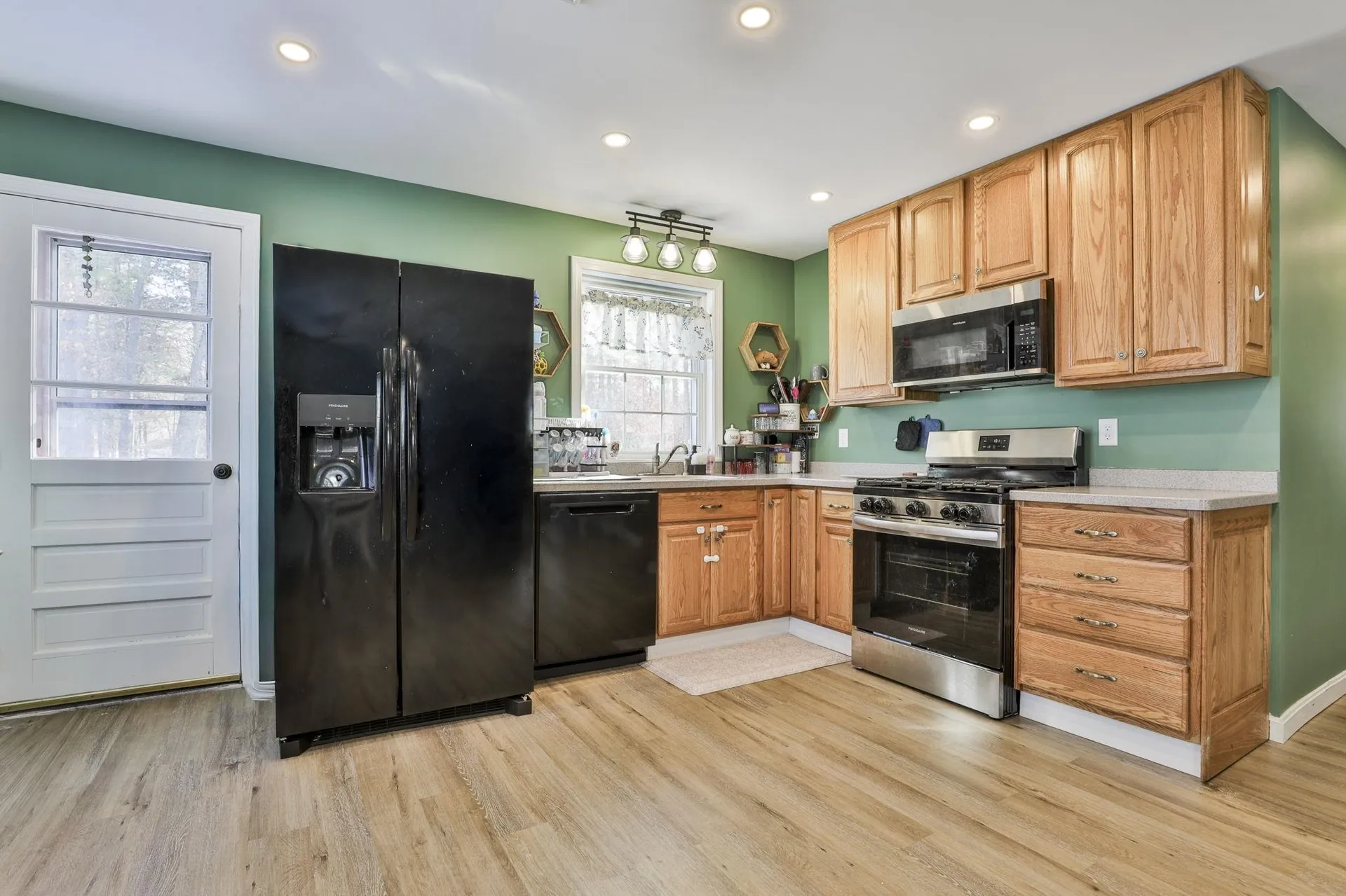 668 West Hollis Street Nashua NH 03062