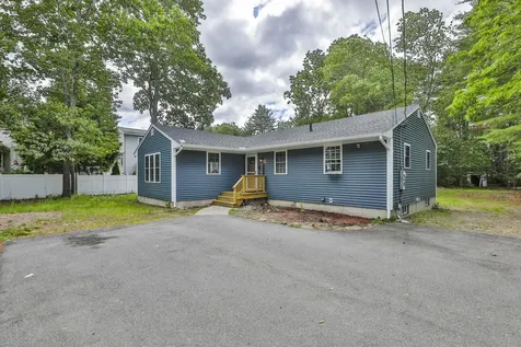 668 West Hollis Street Nashua NH 03062
