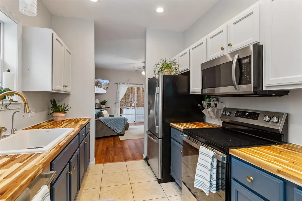 21 Irene Avenue Essex VT 05452