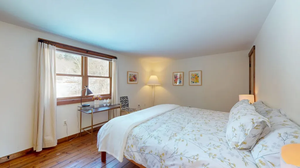 364 Burr Pond Road Sudbury VT 05733