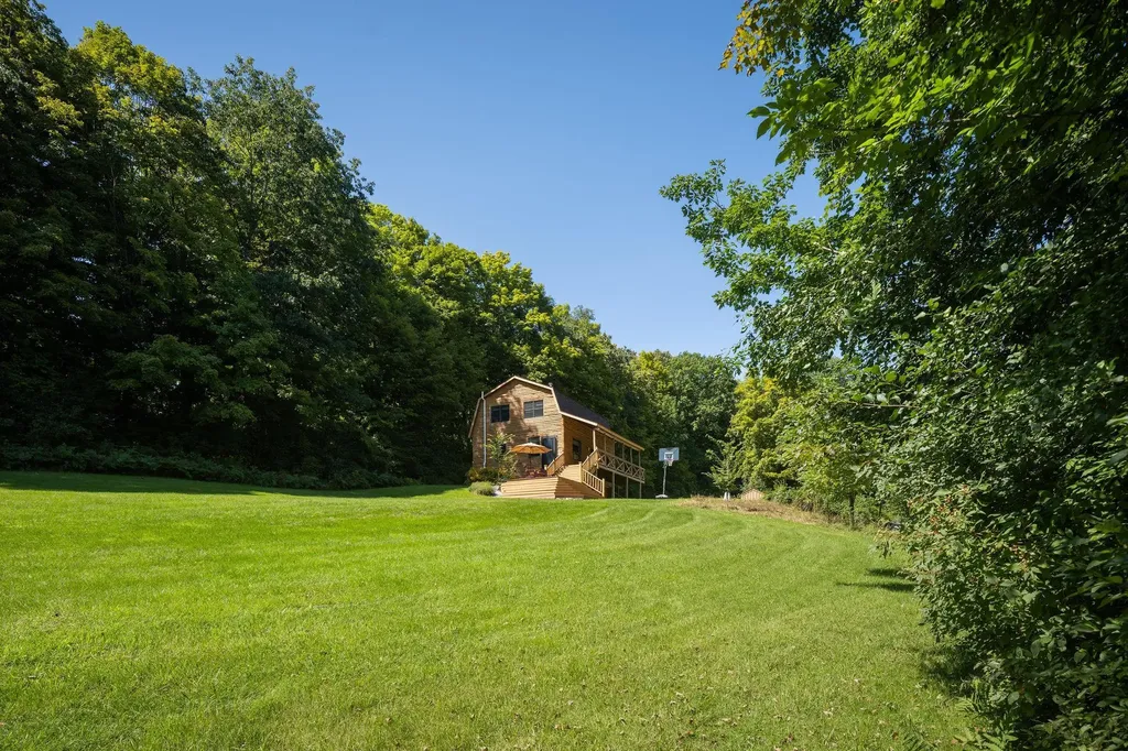 364 Burr Pond Road Sudbury VT 05733