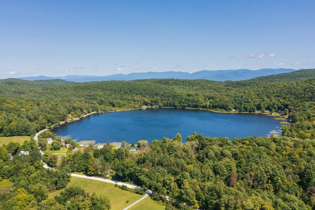 364 Burr Pond Road Sudbury VT 05733