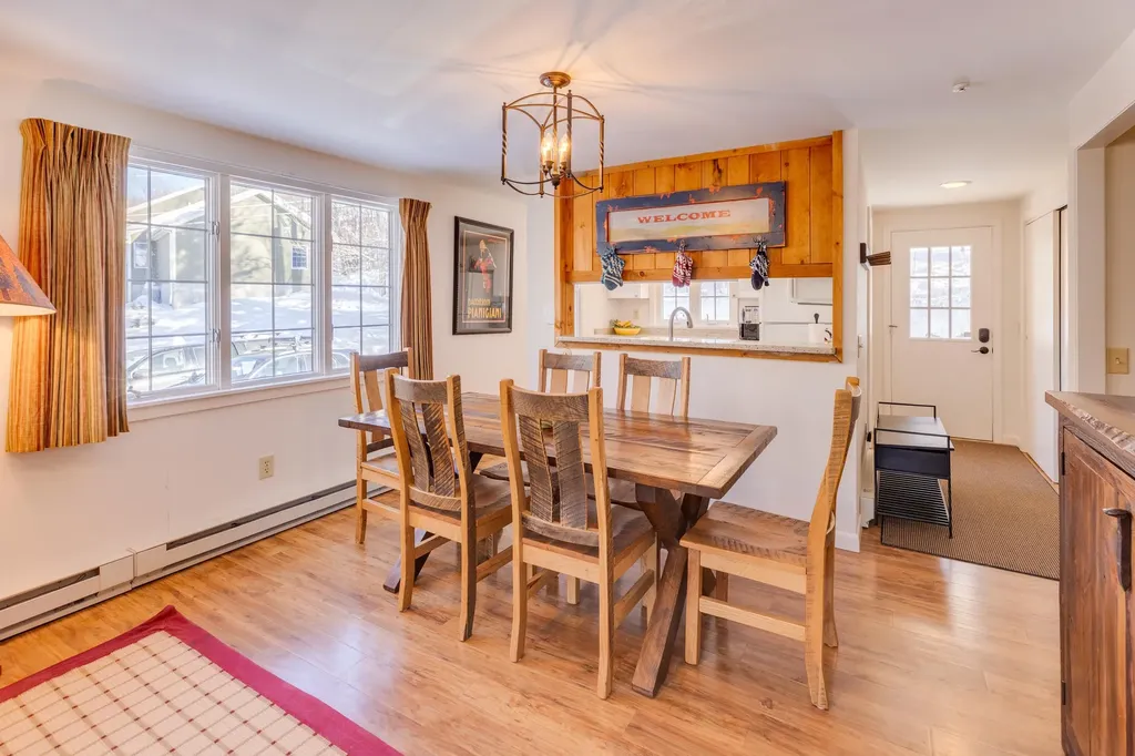 9 Lappin Lane Lincoln NH 03251