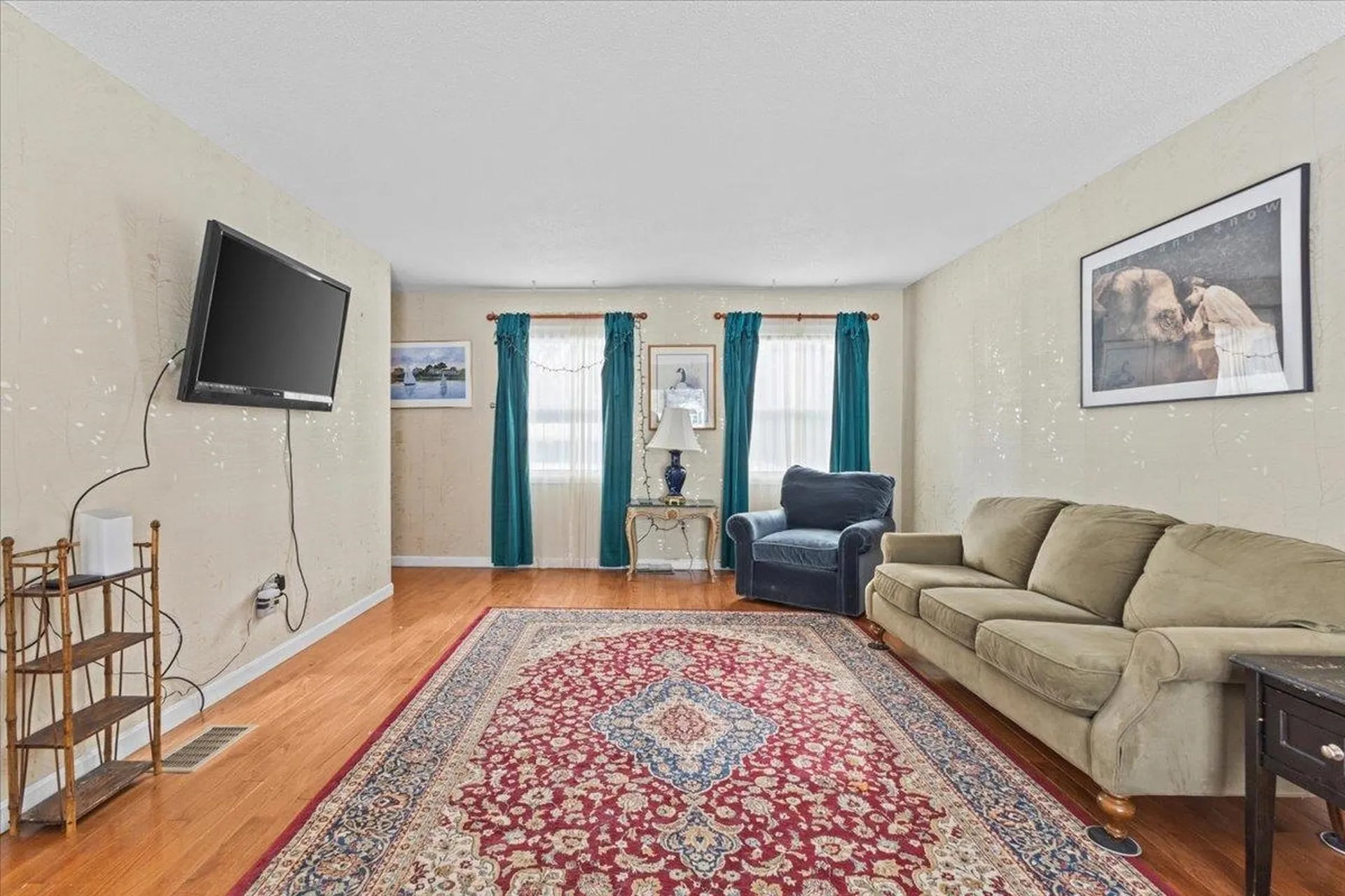 199 Oak Circle Colchester VT 05446