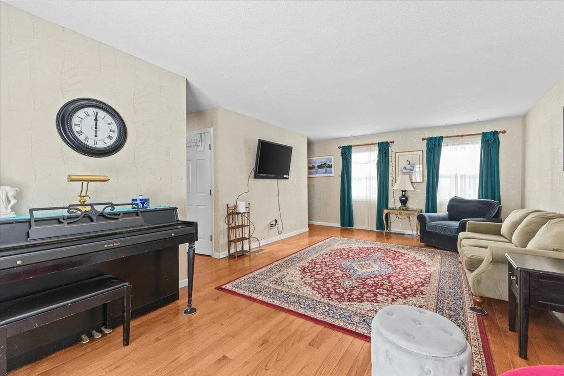 199 Oak Circle Colchester VT 05446