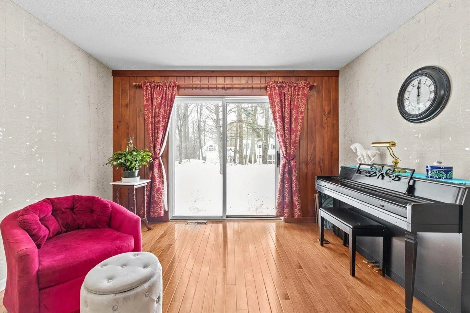 199 Oak Circle Colchester VT 05446